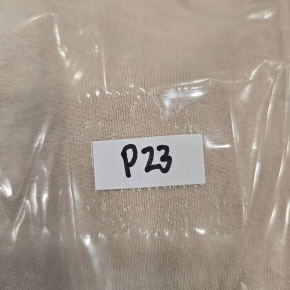 Ariana Grande Sweetner World Tour Sweatshirt Adults Medium Split Color Crew Neck - Picture 8 of 8